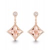 Color Blossom BB Star Ear Stud Q96667